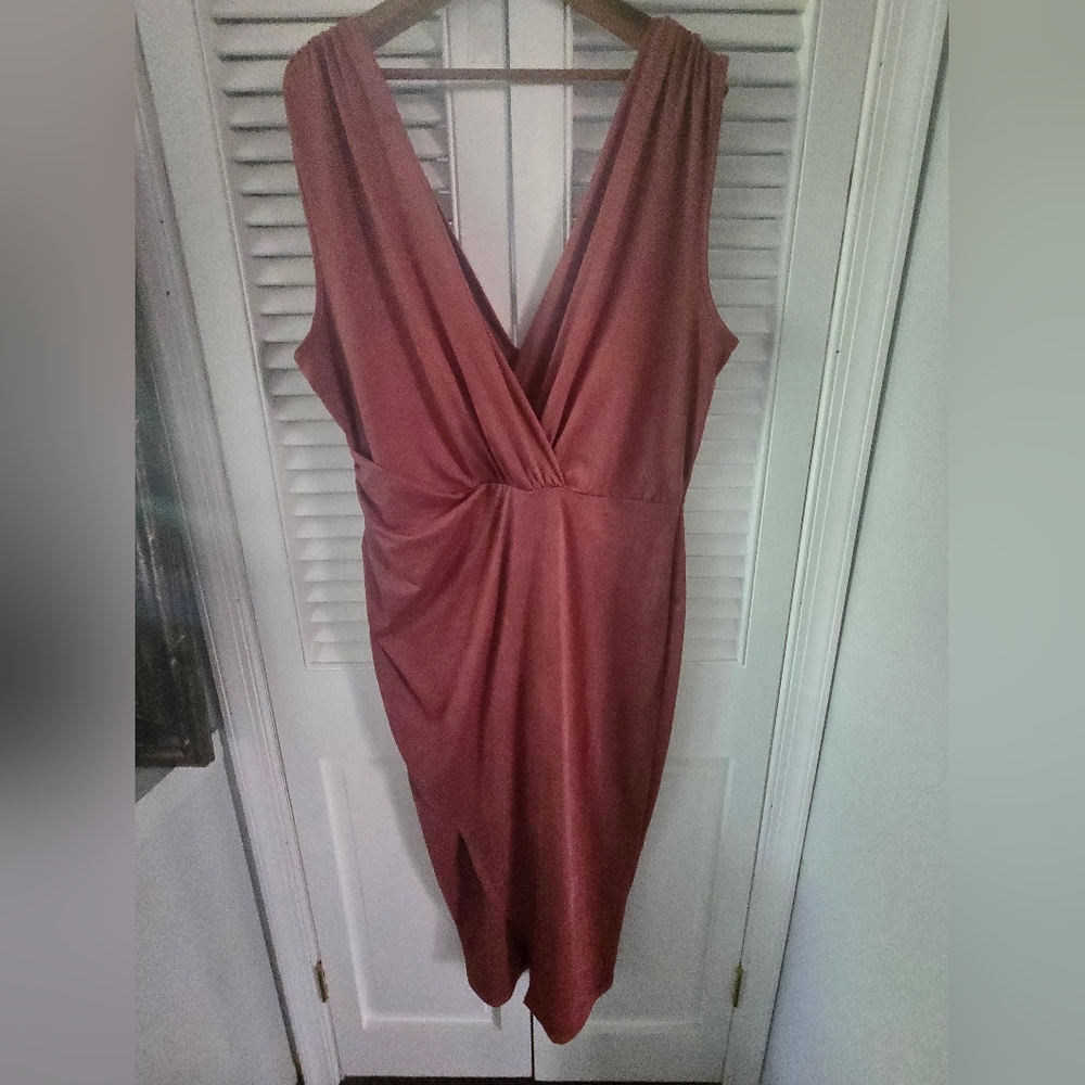 Fashion Nova Mauve Plunge Neck Ruched Bodycon Dress